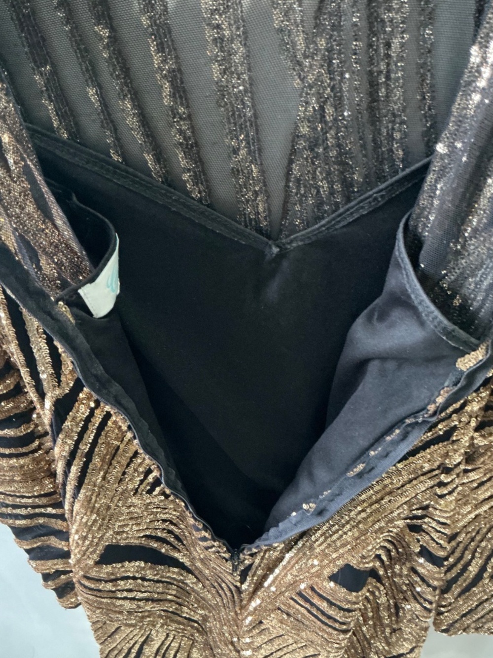 Camille La Vie wedding evening  bodycon gold black swirling art deco dress  s. 6 - Picture 5 of 9